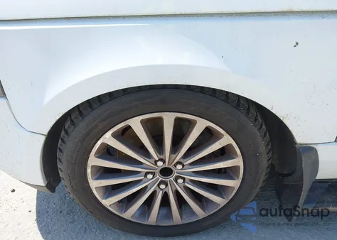 2011 Land Rover Range Rover Supercharged из США, поврежденный, VIN SALMF1E41BA349210